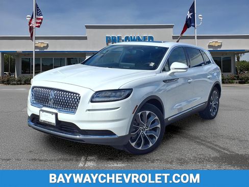 Used 2023 Lincoln Nautilus Reserve FWD image 1