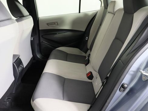 Used 2025 Toyota Corolla LE w/ Convenience Package image 17