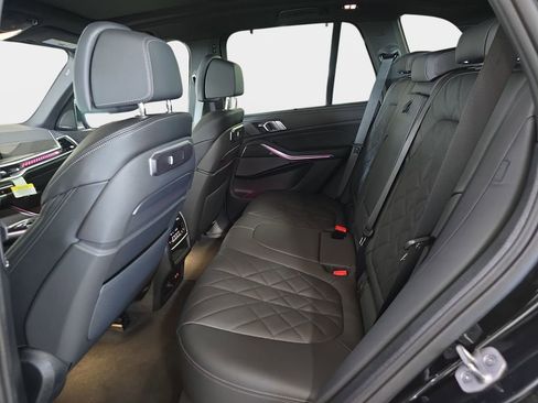 New 2026 BMW X5 M60i w/ Executive Package image 9