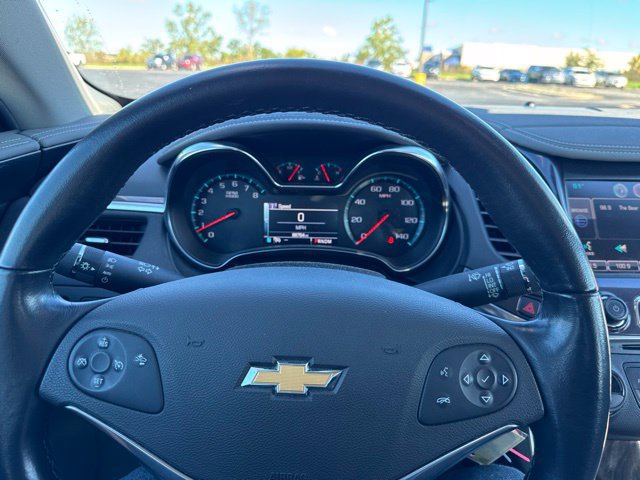 Used 2014 Chevrolet Impala LT w/ Premium Seating Package FWD image 8