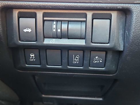 Used 2019 Subaru Legacy 2.5i Premium image 9