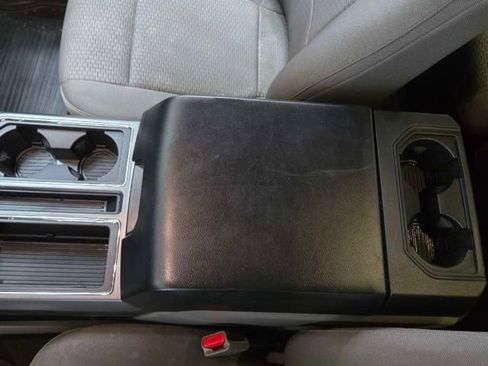 Used 2015 Ford F150 XLT w/ Equipment Group 302A Luxury image 22