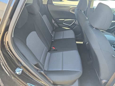 Used 2024 Kia Soul LX w/ Option Group 015 FWD image 11