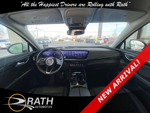 Used 2024 Buick Envision Preferred image 15