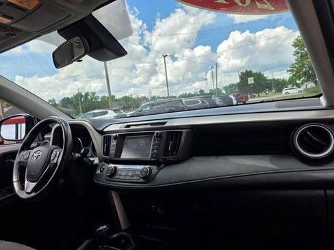 Used 2016 Toyota RAV4 XLE w/ Convenience Package AWD/4WD image 25