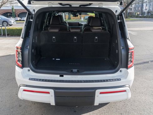 New 2026 Nissan Armada Platinum image 8