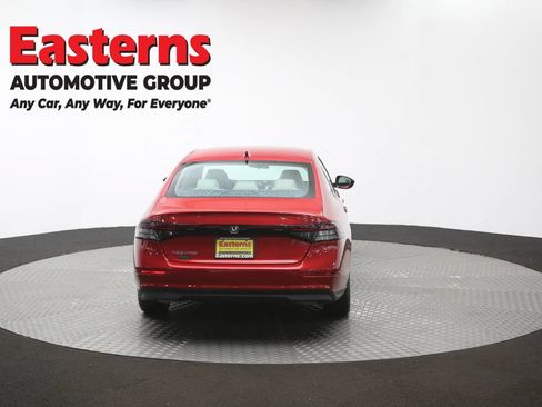 Used 2024 Honda Accord EX image 38