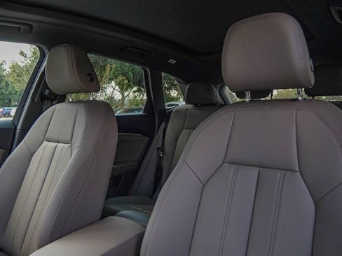 New 2025 Audi Q5 Premium image 10