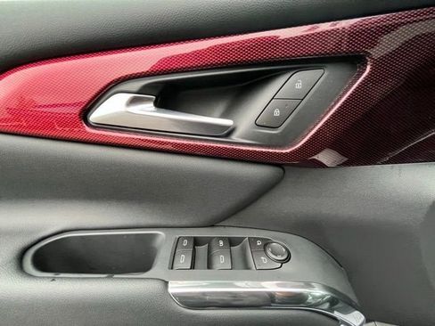 Used 2026 Chevrolet Traverse Z71 w/ LPO, Floor Liner Package AWD/4WD image 15