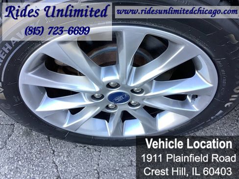 Used 2017 Ford Fusion SE FWD image 23