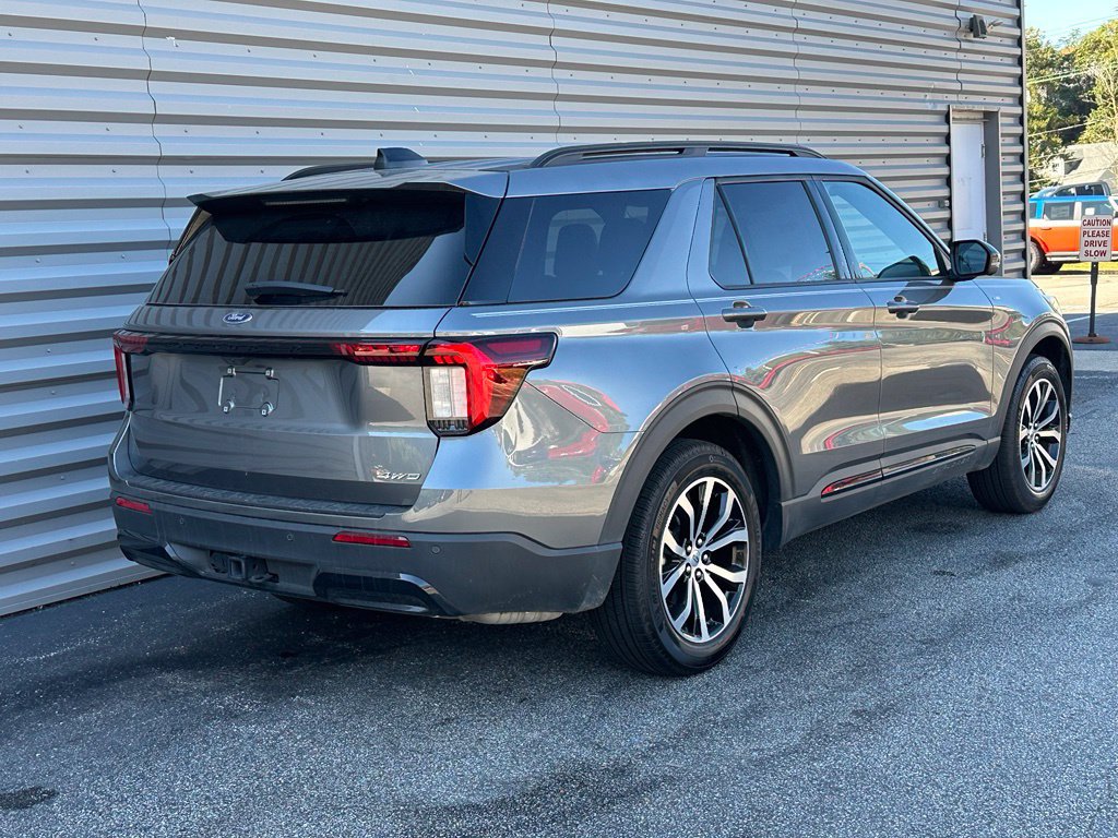 New 2026 Ford Explorer ST-Line AWD/4WD image 34