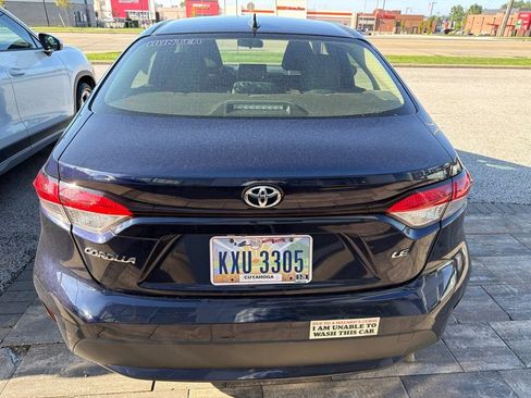 Used 2021 Toyota Corolla LE w/ Carpet Mat Package (TMS) FWD image 6