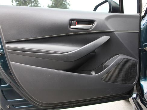 Used 2022 Toyota Corolla SE FWD image 7