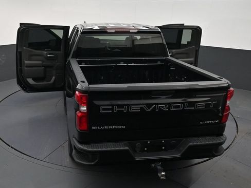 Used 2021 Chevrolet Silverado 1500 Custom RWD image 32