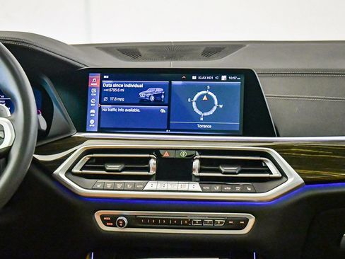 Used 2023 BMW X5 xDrive40i w/ M Sport Package image 14