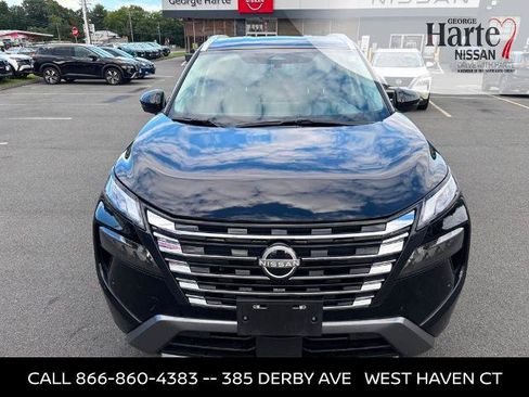 Certified 2026 Nissan Rogue SL AWD/4WD image 2