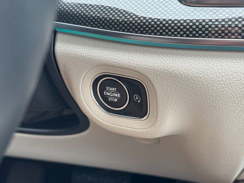 Certified 2020 Mercedes-Benz GLE 350 4MATIC image 23