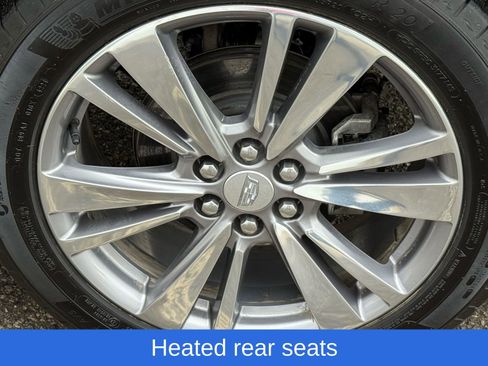 Used 2025 Cadillac XT6 Premium Luxury image 45