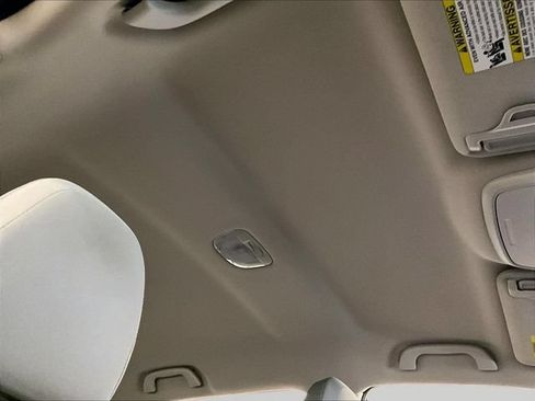 Used 2021 Subaru Forester AWD/4WD image 21