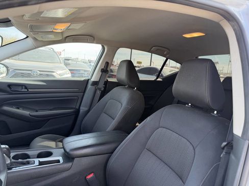 Used 2023 Nissan Altima 2.5 S image 22