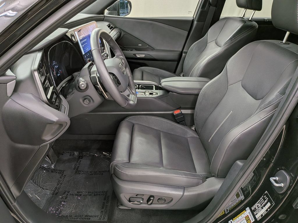 Certified 2025 Lexus TX 350 AWD w/ Technology Package image 15