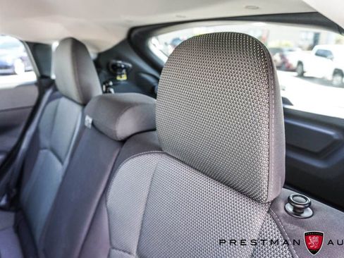 Used 2024 Subaru Crosstrek 2.0i Premium AWD/4WD image 40