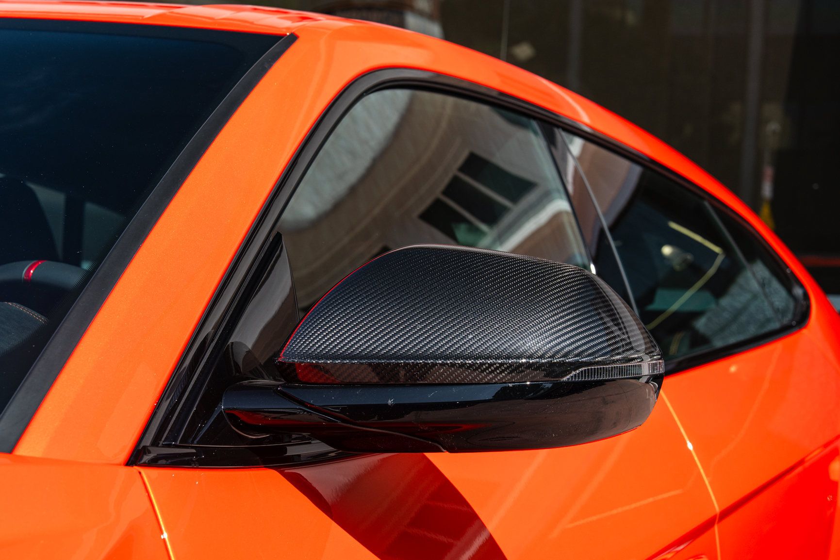 Used 2024 Lamborghini Urus Performante AWD/4WD image 13