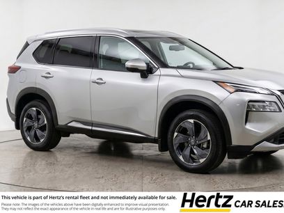 Used 2025 Nissan Rogue SV