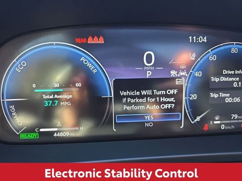 Used 2024 Toyota Crown Limited image 26