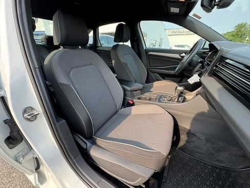 Used 2026 Volkswagen Jetta Sport FWD image 24