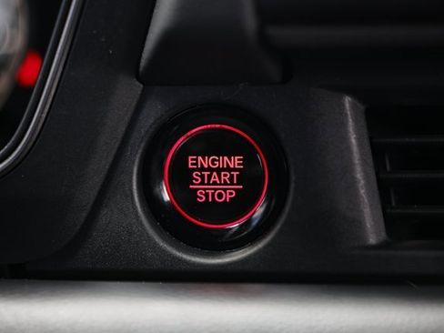 Used 2024 Honda Pilot TrailSport image 35