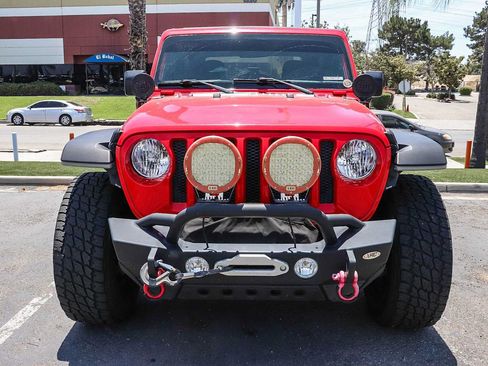 Used 2018 Jeep Wrangler Sport AWD/4WD image 24