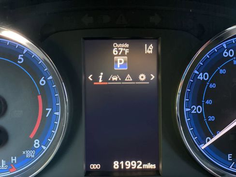 Used 2017 Toyota Corolla SE w/ Body Protection Package FWD image 44