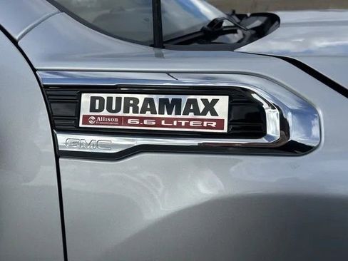 Used 2023 GMC Sierra 2500 SLE w/ Gooseneck/5TH Wheel Package image 10