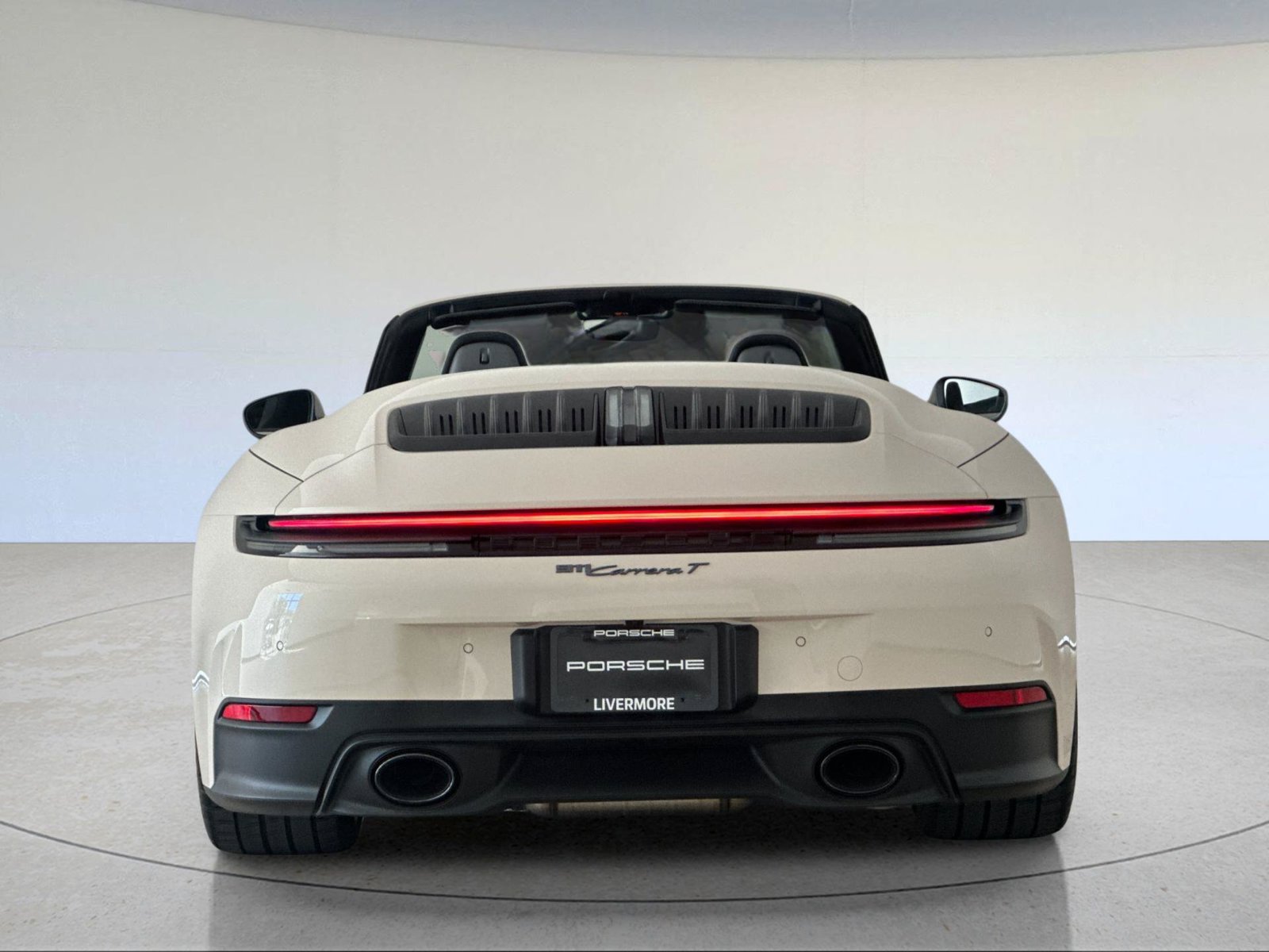 Certified 2026 Porsche 911 Carrera T RWD image 7