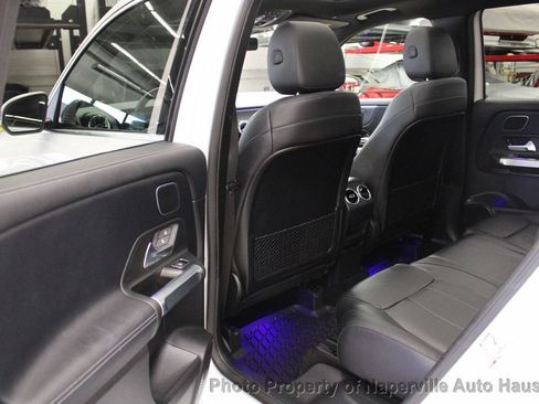 Used 2021 Mercedes-Benz GLB 250 4MATIC image 27