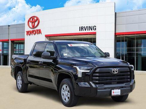 Used 2023 Toyota Tundra SR w/ SR Tow Package AWD/4WD image 2