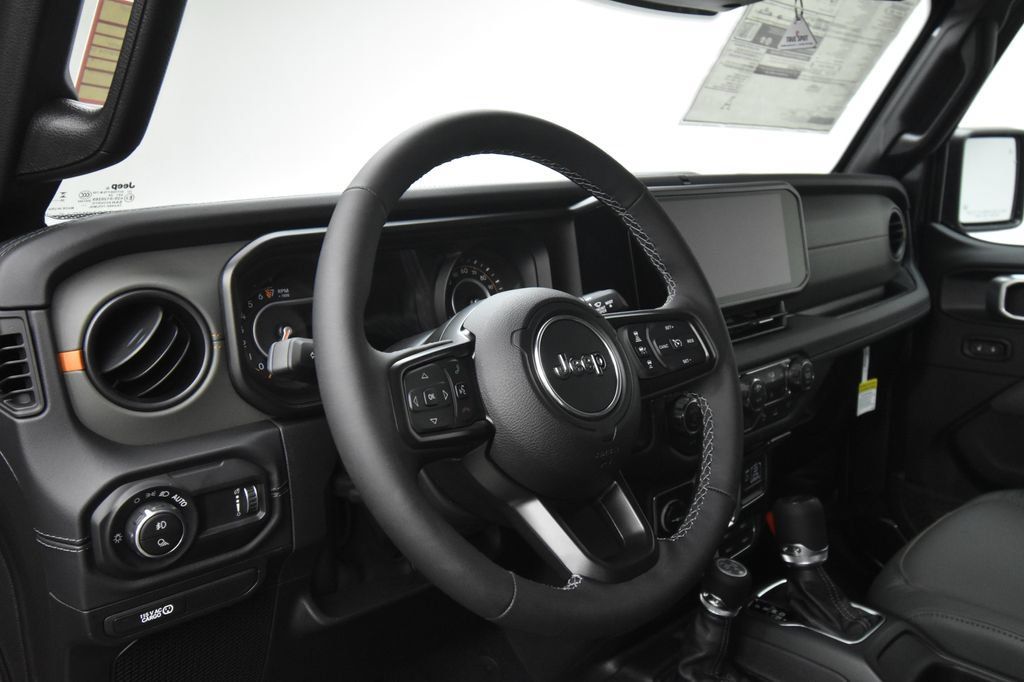 New 2027 Jeep Gladiator Mojave AWD/4WD image 36