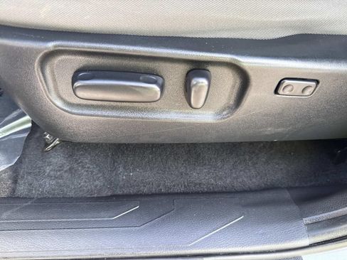Used 2021 Toyota Tacoma SR5 RWD image 27