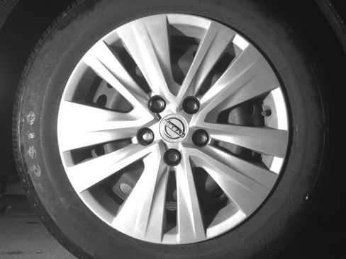 Used 2025 Nissan Sentra S image 13