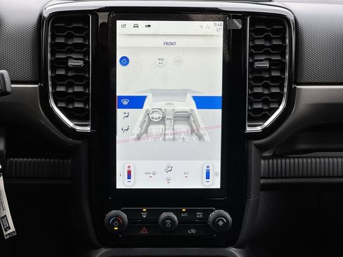 New 2025 Ford Ranger XLT w/ Convenience Package image 20