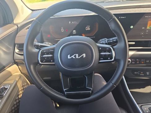 Certified 2026 Kia Carnival FWD image 20