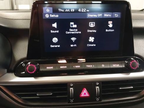 Used 2024 Kia Forte LXS FWD image 27