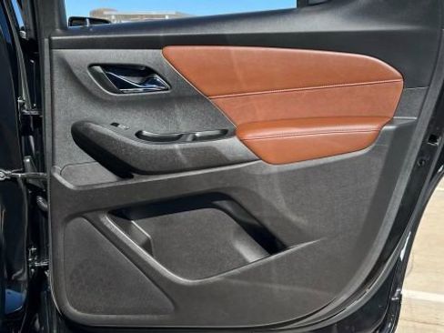 Used 2018 Chevrolet Traverse High Country w/ LPO, Cargo Package image 16