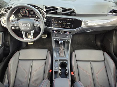 Certified 2025 Audi Q3 2.0T Premium Plus w/ Premium Plus Package image 34