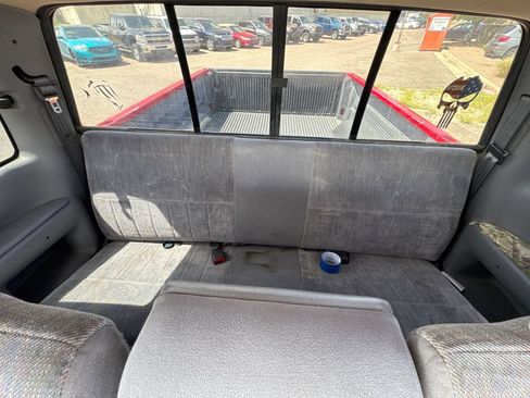 Used 1997 Dodge Ram 1500 Truck 4x4 Club Cab image 13