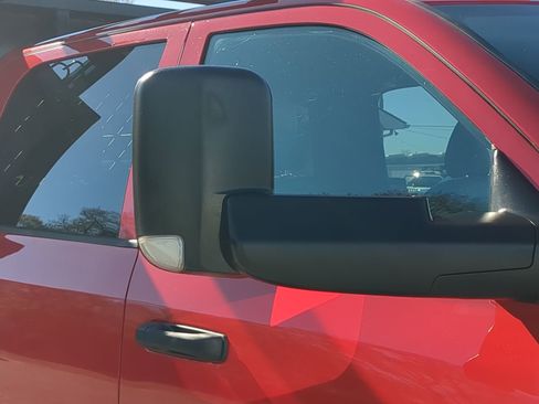 Used 2021 RAM 5500 Tradesman w/ Chrome Appearance Group image 10