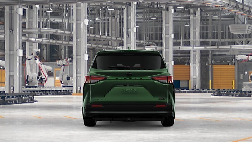 New 2026 Toyota Sienna XLE Woodland Edition AWD/4WD image 8