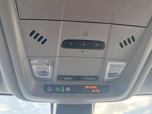 Used 2024 Chevrolet Blazer LT w/ Convenience Package FWD image 26