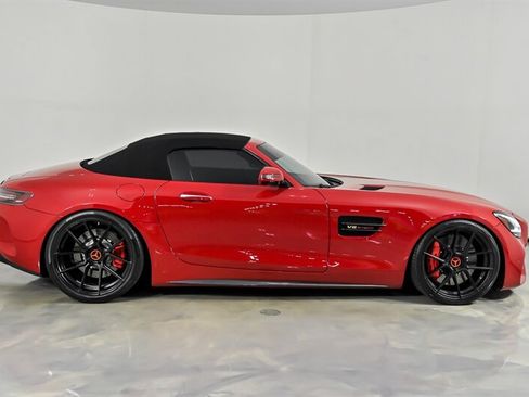 Used 2021 Mercedes-Benz AMG GT C image 32